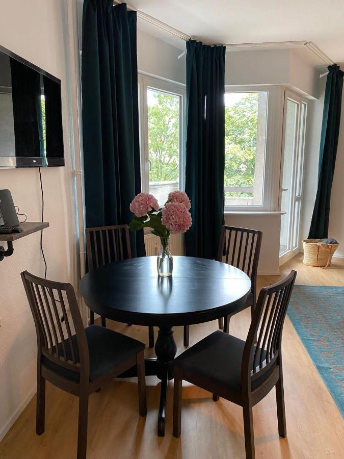 Beautiful Apartment With Balcony برلين المظهر الخارجي الصورة