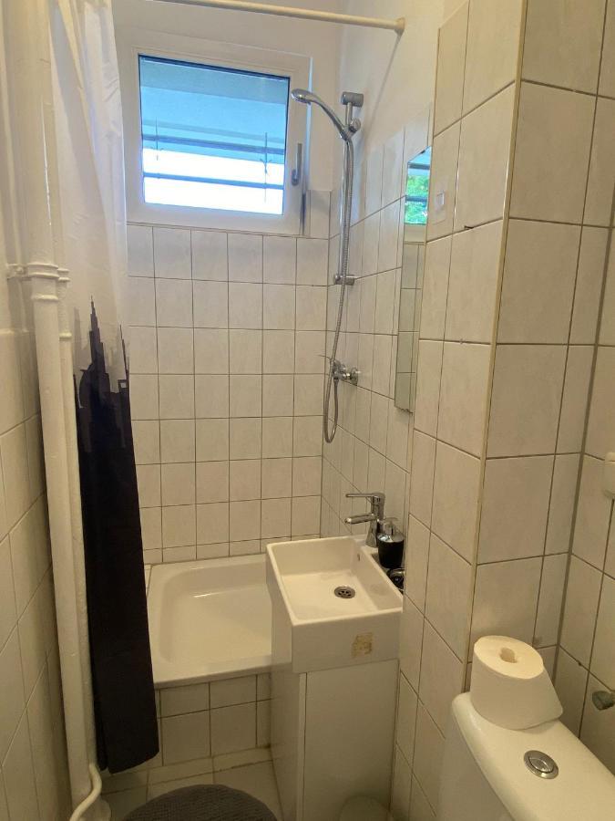 Beautiful Apartment With Balcony برلين المظهر الخارجي الصورة