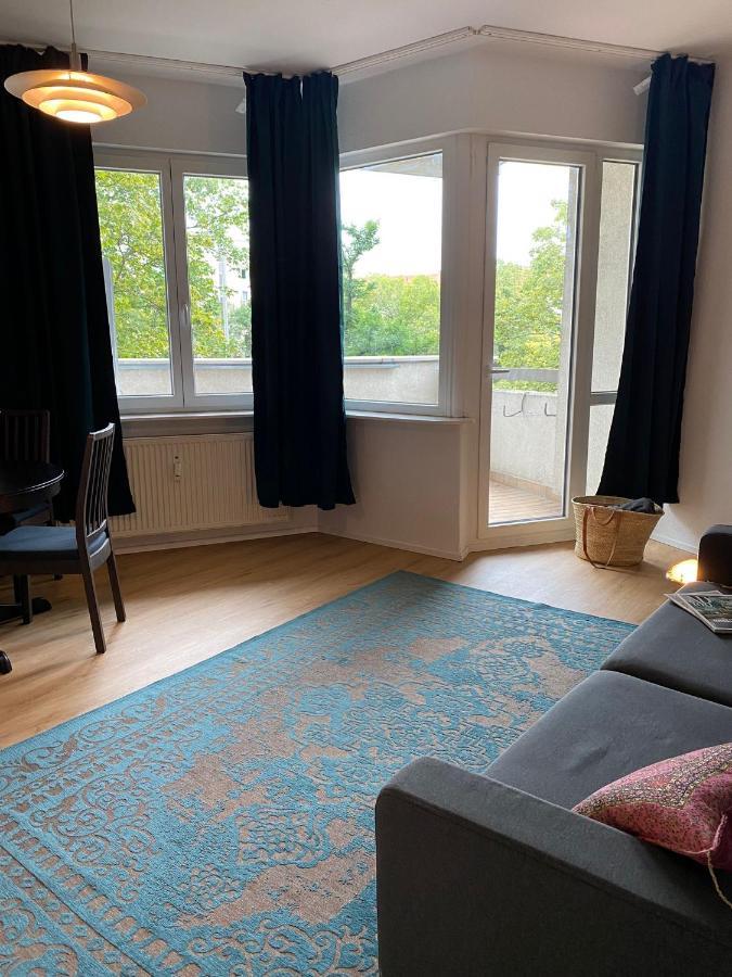 Beautiful Apartment With Balcony برلين المظهر الخارجي الصورة