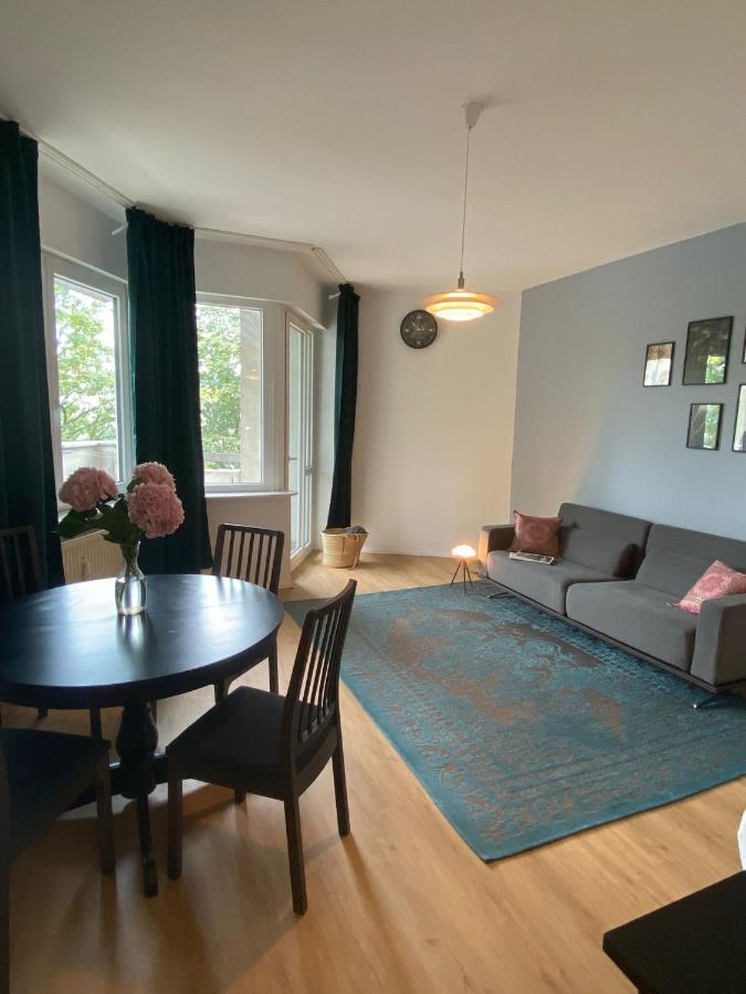 Beautiful Apartment With Balcony برلين المظهر الخارجي الصورة