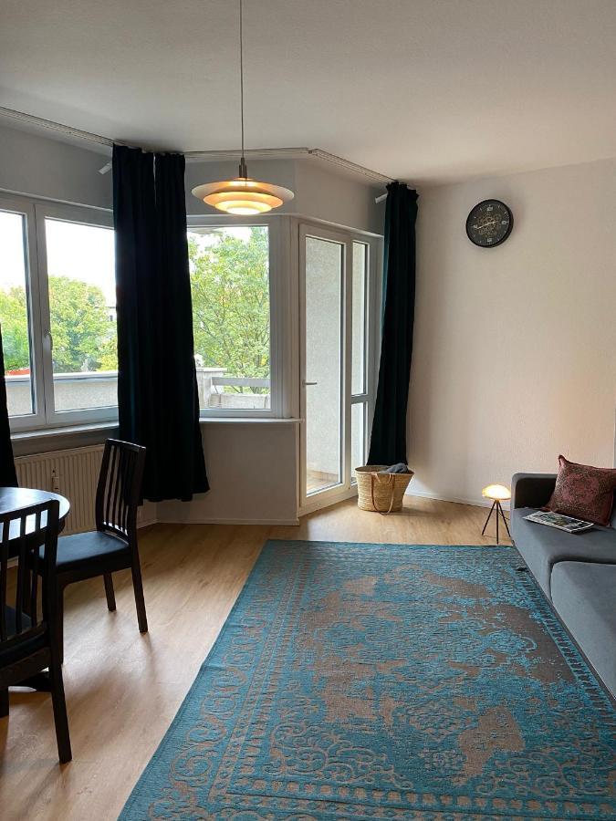 Beautiful Apartment With Balcony برلين المظهر الخارجي الصورة